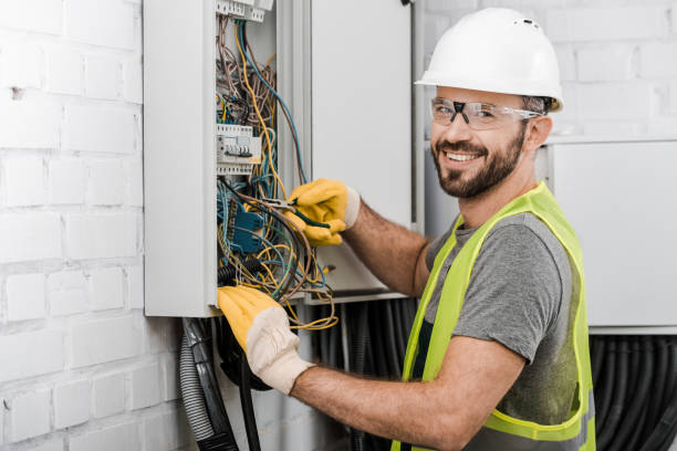 Best Emergency Electrical Repair  in Indnola, IA